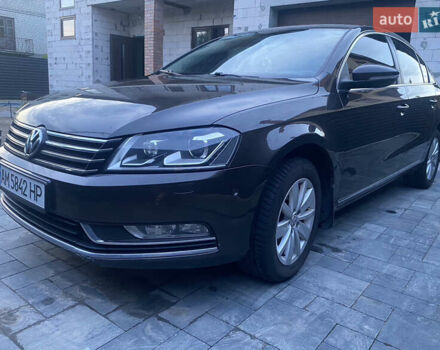 Коричневый Фольксваген Пассат, объемом двигателя 2 л и пробегом 292 тыс. км за 11500 $, фото 1 на Automoto.ua