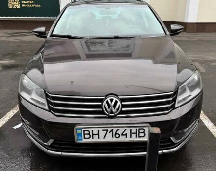 Коричневый Фольксваген Пассат, объемом двигателя 2 л и пробегом 290 тыс. км за 12000 $, фото 1 на Automoto.ua