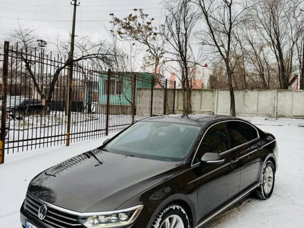 Коричневий Фольксваген Пассат, об'ємом двигуна 1.8 л та пробігом 241 тис. км за 14000 $, фото 1 на Automoto.ua