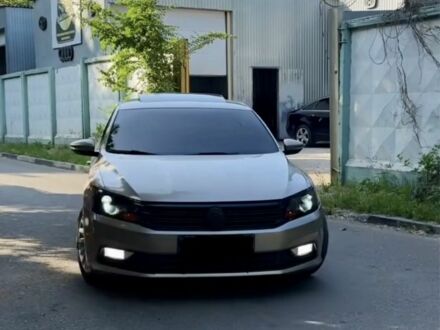 Фольксваген Пассат 2016 в Одессе на Automoto.ua Коричневый Фольксваген Пассат, объемом двигателя 1.8 л и пробегом 170 тыс. км за 12000 $, фото 1 на Automoto.ua