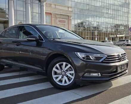 Коричневый Фольксваген Пассат, объемом двигателя 1.6 л и пробегом 220 тыс. км за 16000 $, фото 1 на Automoto.ua