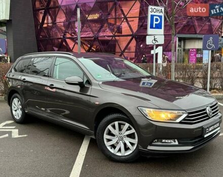 Коричневый Фольксваген Пассат, объемом двигателя 1.4 л и пробегом 125 тыс. км за 15990 $, фото 1 на Automoto.ua
