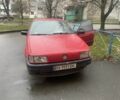 Червоний Фольксваген Пассат, об'ємом двигуна 1.8 л та пробігом 392 тис. км за 1000 $, фото 1 на Automoto.ua