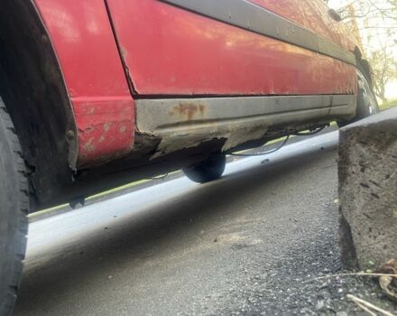 Червоний Фольксваген Пассат, об'ємом двигуна 1.8 л та пробігом 392 тис. км за 1000 $, фото 4 на Automoto.ua