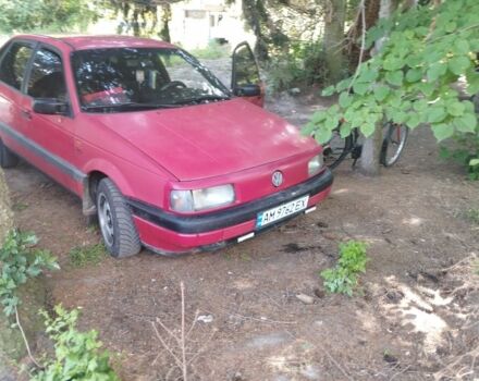 Красный Фольксваген Пассат, объемом двигателя 1.8 л и пробегом 617 тыс. км за 1600 $, фото 2 на Automoto.ua