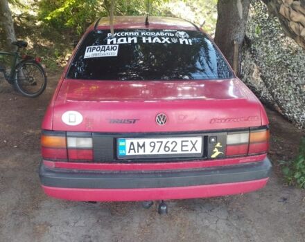 Красный Фольксваген Пассат, объемом двигателя 1.8 л и пробегом 617 тыс. км за 1600 $, фото 4 на Automoto.ua