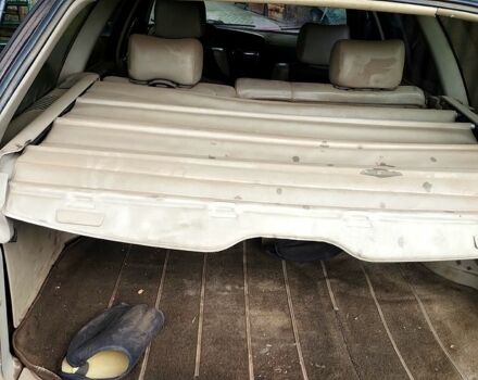 Красный Фольксваген Пассат, объемом двигателя 1.9 л и пробегом 385 тыс. км за 1500 $, фото 9 на Automoto.ua