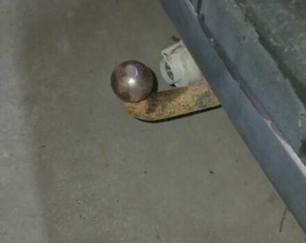 Красный Фольксваген Пассат, объемом двигателя 1.8 л и пробегом 380 тыс. км за 1800 $, фото 28 на Automoto.ua