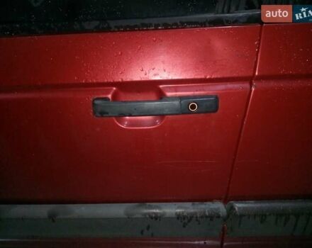 Красный Фольксваген Пассат, объемом двигателя 1.8 л и пробегом 380 тыс. км за 1800 $, фото 14 на Automoto.ua