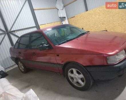 Красный Фольксваген Пассат, объемом двигателя 1.8 л и пробегом 380 тыс. км за 1800 $, фото 9 на Automoto.ua