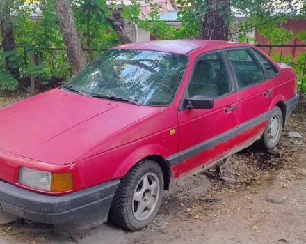 Красный Фольксваген Пассат, объемом двигателя 1.8 л и пробегом 590 тыс. км за 1200 $, фото 2 на Automoto.ua