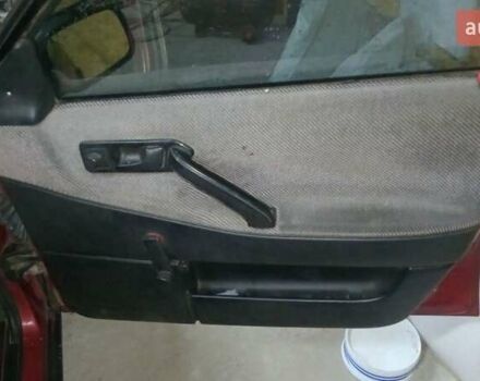 Красный Фольксваген Пассат, объемом двигателя 1.8 л и пробегом 380 тыс. км за 1800 $, фото 15 на Automoto.ua