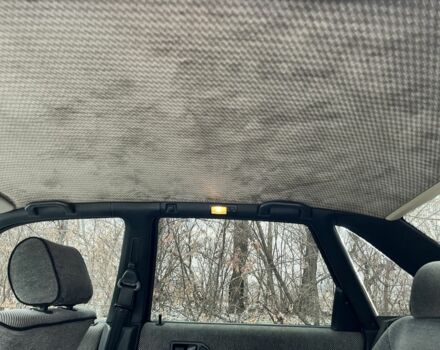 Червоний Фольксваген Пассат, об'ємом двигуна 1.8 л та пробігом 385 тис. км за 2700 $, фото 13 на Automoto.ua