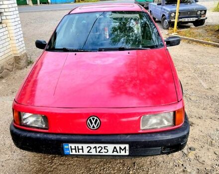 Червоний Фольксваген Пассат, об'ємом двигуна 1.8 л та пробігом 270 тис. км за 900 $, фото 3 на Automoto.ua