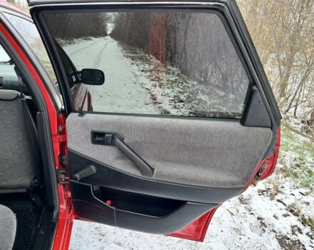 Червоний Фольксваген Пассат, об'ємом двигуна 1.8 л та пробігом 385 тис. км за 2700 $, фото 18 на Automoto.ua