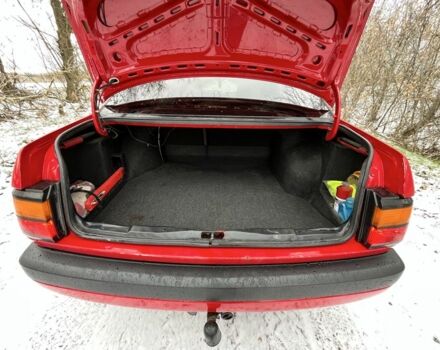 Червоний Фольксваген Пассат, об'ємом двигуна 1.8 л та пробігом 385 тис. км за 2700 $, фото 19 на Automoto.ua