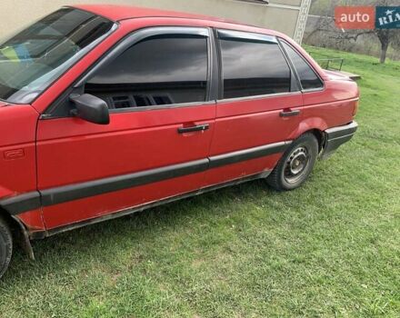 Красный Фольксваген Пассат, объемом двигателя 1.8 л и пробегом 100 тыс. км за 1450 $, фото 4 на Automoto.ua