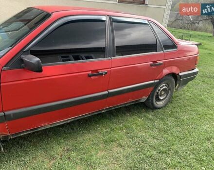 Красный Фольксваген Пассат, объемом двигателя 1.8 л и пробегом 100 тыс. км за 1450 $, фото 1 на Automoto.ua