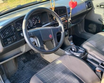 Красный Фольксваген Пассат, объемом двигателя 2 л и пробегом 32 тыс. км за 1600 $, фото 3 на Automoto.ua