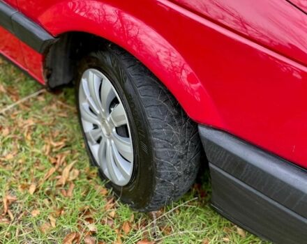 Красный Фольксваген Пассат, объемом двигателя 1.8 л и пробегом 9 тыс. км за 1600 $, фото 10 на Automoto.ua