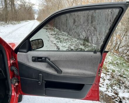 Червоний Фольксваген Пассат, об'ємом двигуна 1.8 л та пробігом 385 тис. км за 2700 $, фото 17 на Automoto.ua