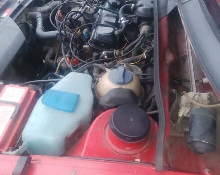 Червоний Фольксваген Пассат, об'ємом двигуна 1.6 л та пробігом 300 тис. км за 1500 $, фото 15 на Automoto.ua