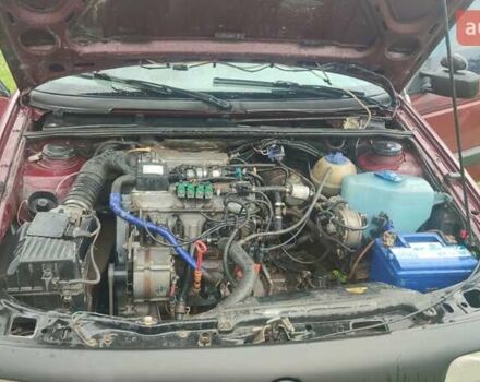 Красный Фольксваген Пассат, объемом двигателя 2 л и пробегом 32 тыс. км за 1800 $, фото 5 на Automoto.ua