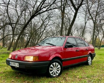 Красный Фольксваген Пассат, объемом двигателя 1.8 л и пробегом 9 тыс. км за 1600 $, фото 5 на Automoto.ua