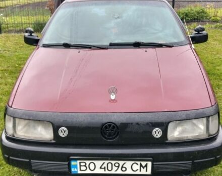 Красный Фольксваген Пассат, объемом двигателя 2 л и пробегом 32 тыс. км за 1600 $, фото 1 на Automoto.ua