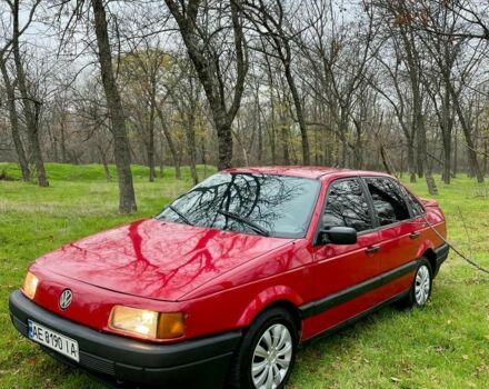 Красный Фольксваген Пассат, объемом двигателя 1.8 л и пробегом 9 тыс. км за 1600 $, фото 3 на Automoto.ua