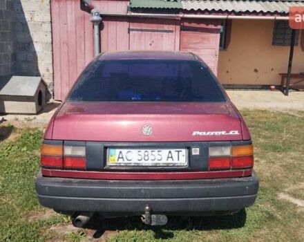 Красный Фольксваген Пассат, объемом двигателя 1.6 л и пробегом 356 тыс. км за 1300 $, фото 4 на Automoto.ua