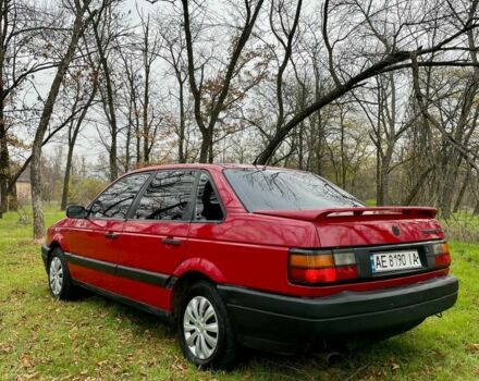 Красный Фольксваген Пассат, объемом двигателя 1.8 л и пробегом 9 тыс. км за 1600 $, фото 2 на Automoto.ua