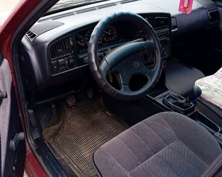 Червоний Фольксваген Пассат, об'ємом двигуна 1.8 л та пробігом 0 тис. км за 1500 $, фото 3 на Automoto.ua