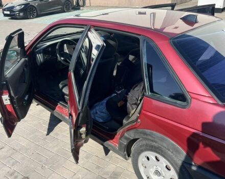 Красный Фольксваген Пассат, объемом двигателя 1.8 л и пробегом 390 тыс. км за 1400 $, фото 4 на Automoto.ua