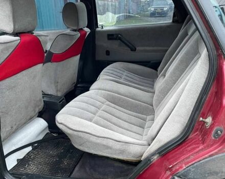 Красный Фольксваген Пассат, объемом двигателя 1.8 л и пробегом 400 тыс. км за 1418 $, фото 10 на Automoto.ua