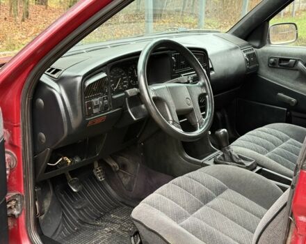 Красный Фольксваген Пассат, объемом двигателя 1.8 л и пробегом 1 тыс. км за 1650 $, фото 14 на Automoto.ua