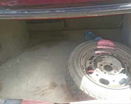 Червоний Фольксваген Пассат, об'ємом двигуна 1.8 л та пробігом 100 тис. км за 1200 $, фото 3 на Automoto.ua