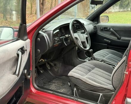 Красный Фольксваген Пассат, объемом двигателя 1.8 л и пробегом 1 тыс. км за 1650 $, фото 13 на Automoto.ua