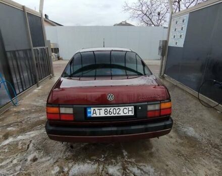 Красный Фольксваген Пассат, объемом двигателя 2 л и пробегом 255 тыс. км за 1450 $, фото 1 на Automoto.ua