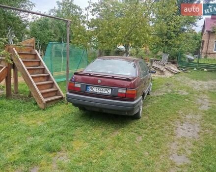 Красный Фольксваген Пассат, объемом двигателя 2 л и пробегом 115 тыс. км за 2600 $, фото 5 на Automoto.ua