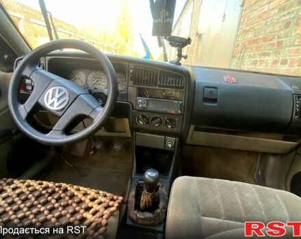 Красный Фольксваген Пассат, объемом двигателя 1.9 л и пробегом 340 тыс. км за 950 $, фото 5 на Automoto.ua