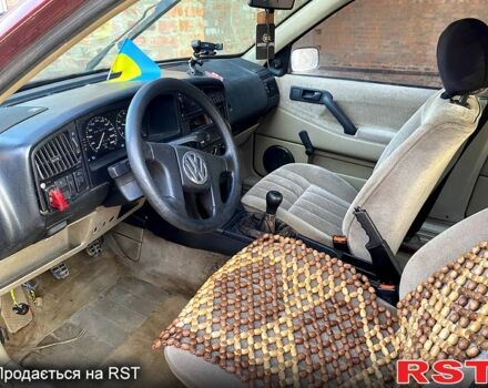 Красный Фольксваген Пассат, объемом двигателя 1.9 л и пробегом 340 тыс. км за 950 $, фото 7 на Automoto.ua