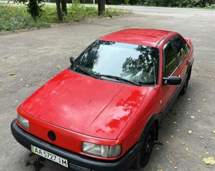 Красный Фольксваген Пассат, объемом двигателя 0 л и пробегом 567 тыс. км за 900 $, фото 4 на Automoto.ua