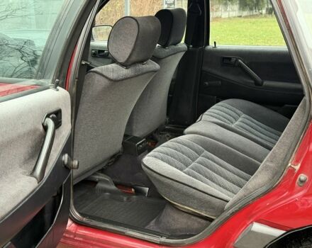 Красный Фольксваген Пассат, объемом двигателя 1.8 л и пробегом 1 тыс. км за 1650 $, фото 12 на Automoto.ua