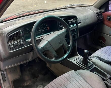 Красный Фольксваген Пассат, объемом двигателя 0 л и пробегом 567 тыс. км за 900 $, фото 1 на Automoto.ua