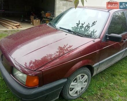 Красный Фольксваген Пассат, объемом двигателя 2 л и пробегом 115 тыс. км за 2600 $, фото 1 на Automoto.ua