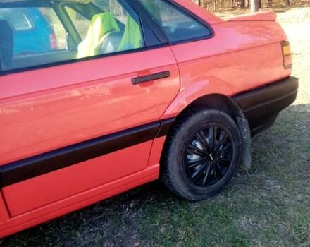 Красный Фольксваген Пассат, объемом двигателя 1.78 л и пробегом 350 тыс. км за 1600 $, фото 7 на Automoto.ua