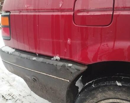 Красный Фольксваген Пассат, объемом двигателя 1.8 л и пробегом 400 тыс. км за 1100 $, фото 3 на Automoto.ua