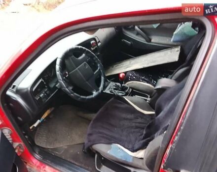 Красный Фольксваген Пассат, объемом двигателя 1.8 л и пробегом 640 тыс. км за 900 $, фото 7 на Automoto.ua