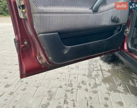 Червоний Фольксваген Пассат, об'ємом двигуна 1.9 л та пробігом 430 тис. км за 1950 $, фото 7 на Automoto.ua